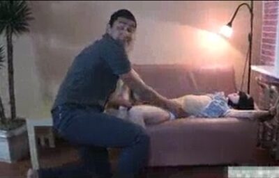 เซอร์ไพร์แฟนสาวจับปิดตาเเล้วโทรหาเพื่อนเอ็นยักษ์มาxxxทั้งเสียวทั้งจุกบอกเลย