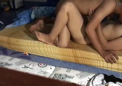 หนุ่มสายเบิร์นพาแฟนสาวขาวเนียนนมโต มาซั่มที่ห้อง