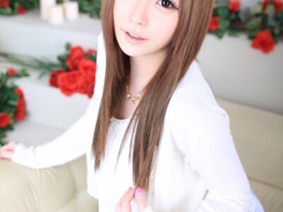 Karen Hazuki เสน่ห์นุ่มๆ ที่ทำให้ดูแล้วรู้สึกสบายใจ