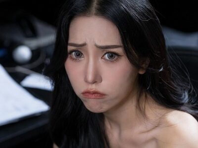 คลิปหลุด นศ.สาวปี 4 โดนแฟนเก่าขู่ปล่อยคลิปเก่า